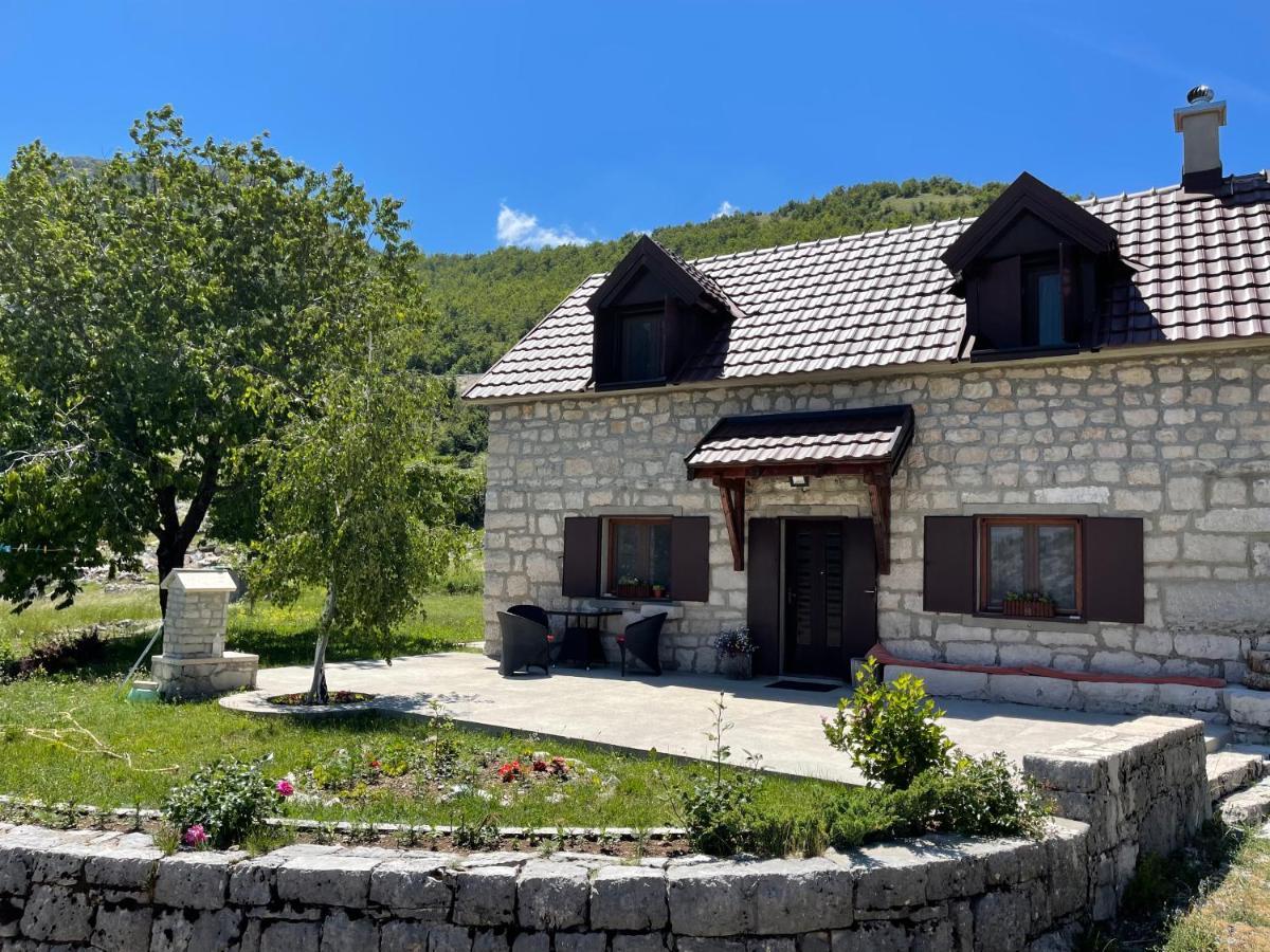 Lovcen Holiday Home Cetinje Luaran gambar